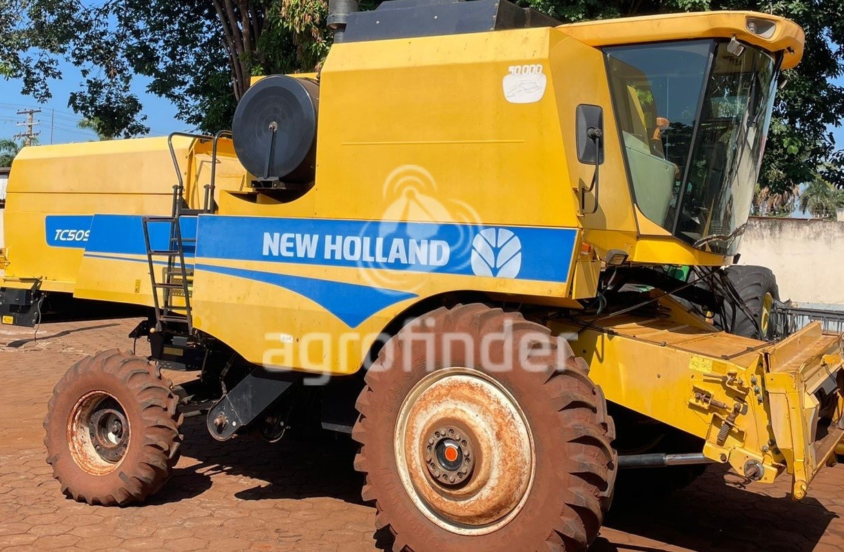 Colheitadeira New Holland TC 5090   ano 2016