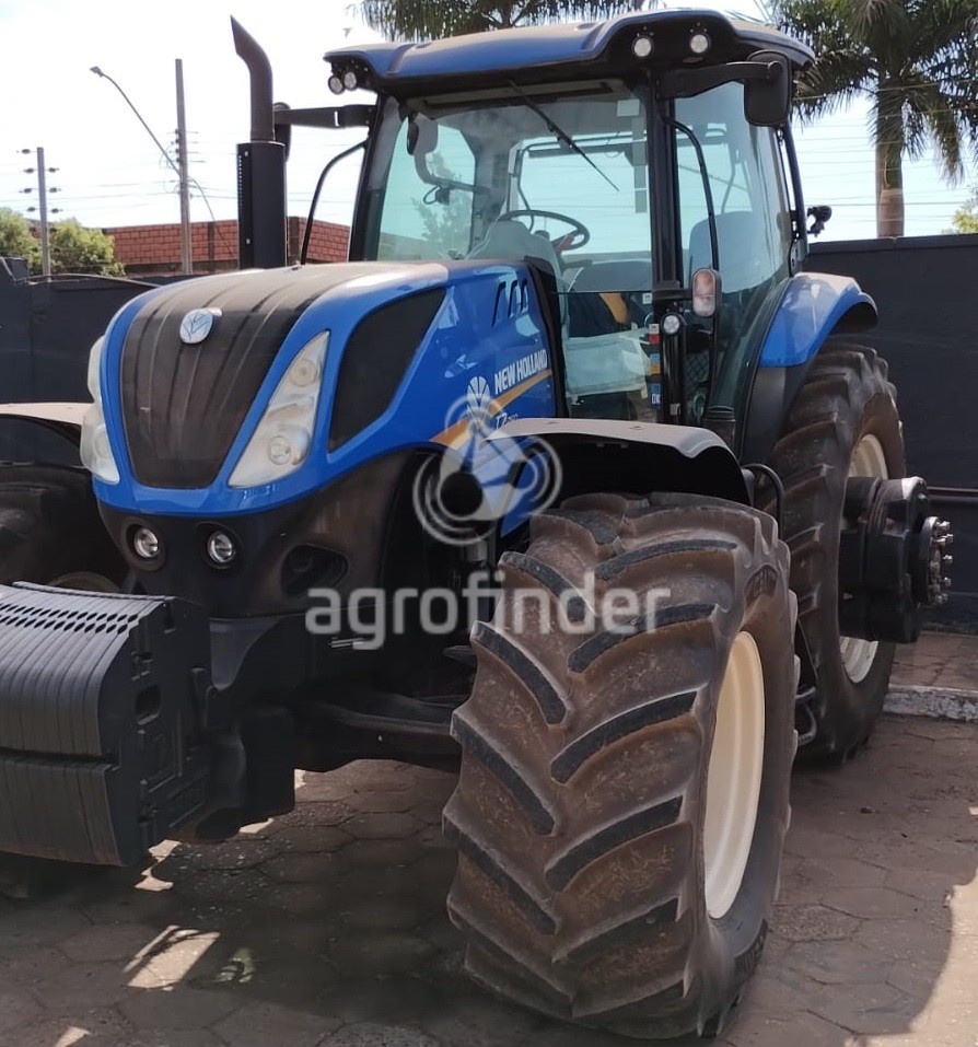 Trator New Holland T 7.260 ano 2022 - T 7.260 - Máquinas Agrícolas