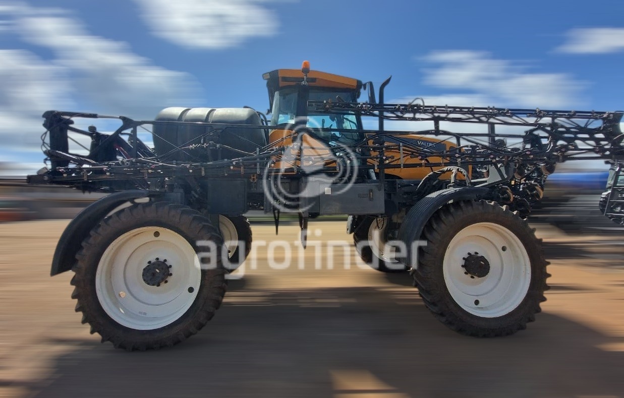 Pulverizador Autopropelido Valtra BS3020H ano 2013