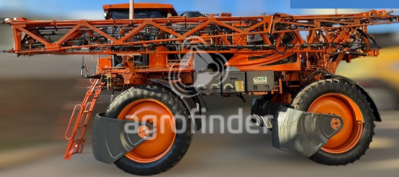 Pulverizador Autopropelido Jacto Uniport 3030 ano 2013