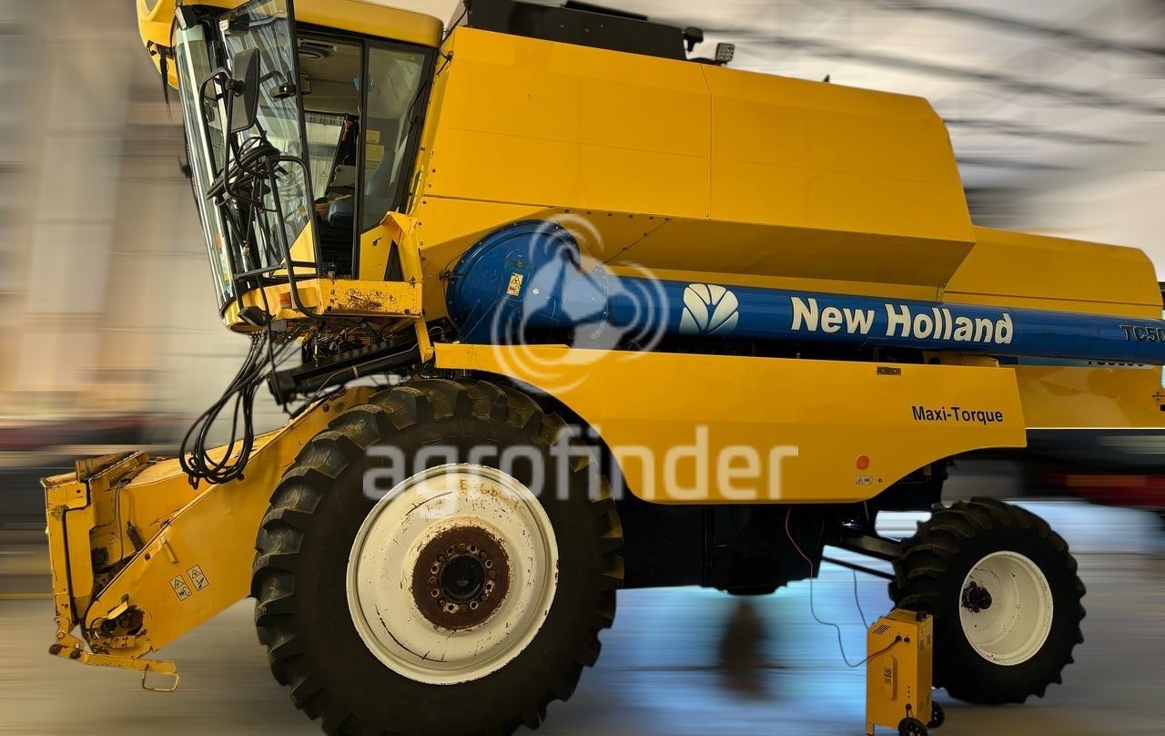 Colheitadeira New Holland TC 5090   ano 2010 - TC 5090   - Máquinas Agrícolas