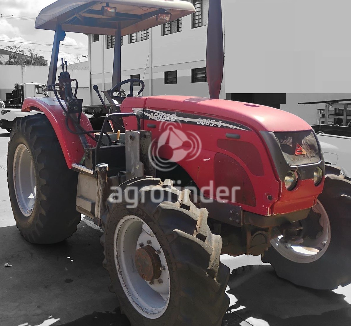 Trator Agrale 5085.4 ano 2006