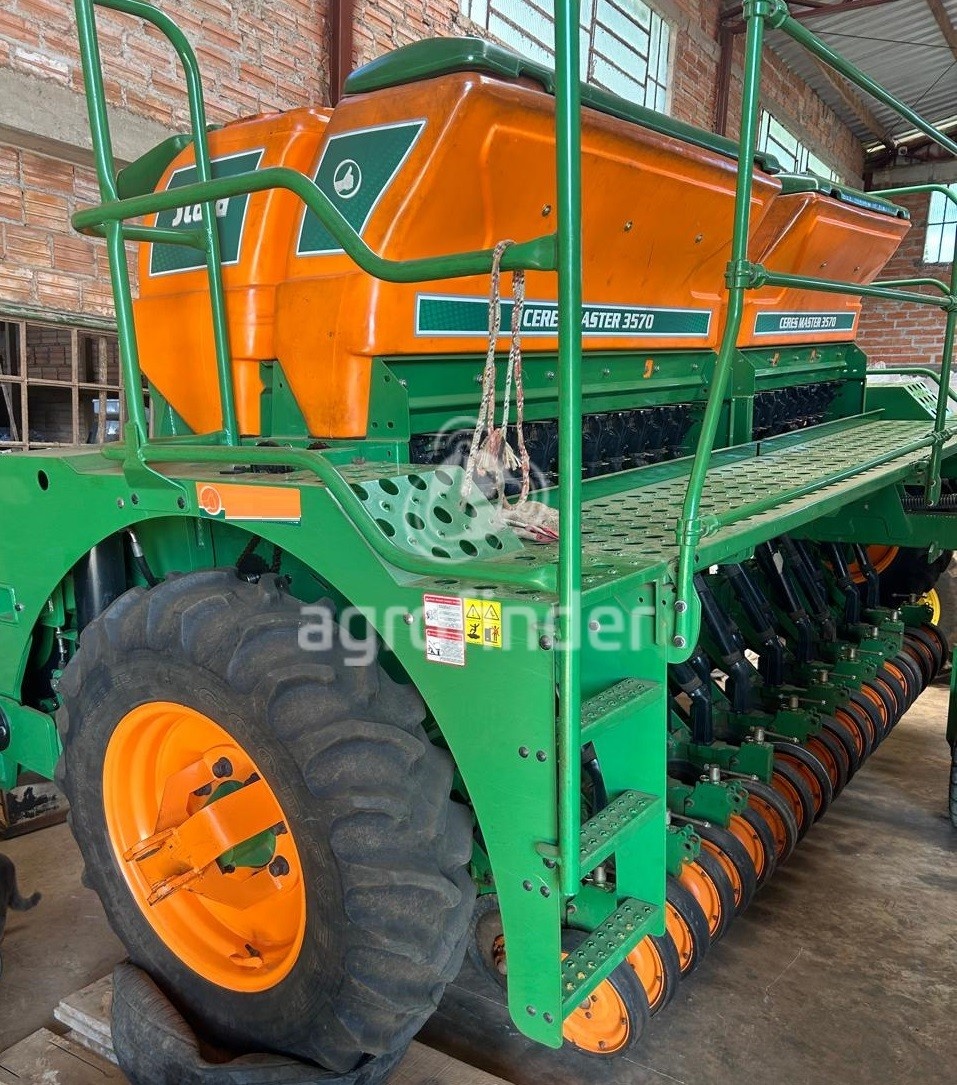 Plantadeira Stara Ceres Master 3570 ano 2020 - Ceres Master 3570 - Implementos para Plantio