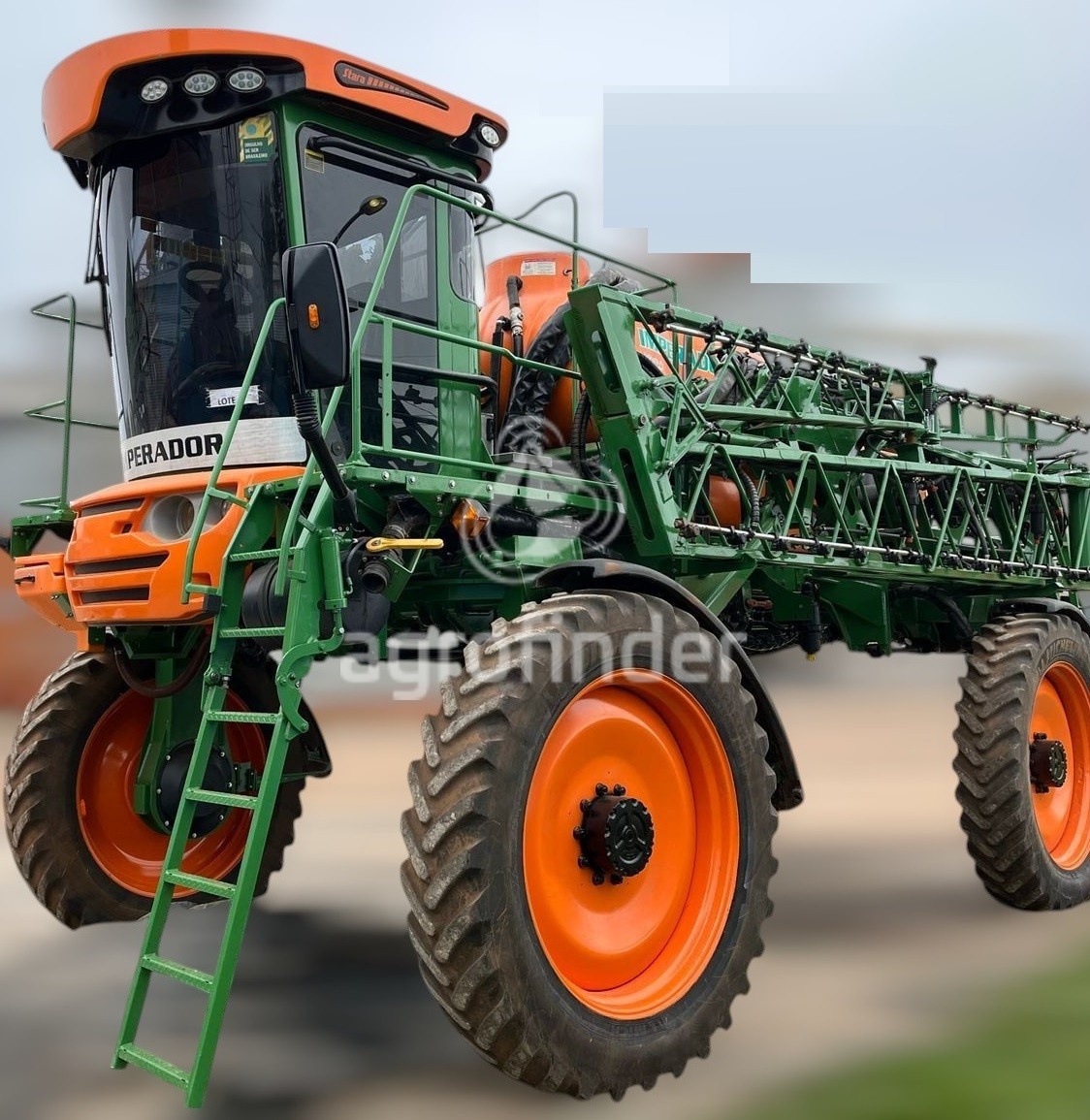 Pulverizador Autopropelido Stara IMPERADOR 3100 ano 2015