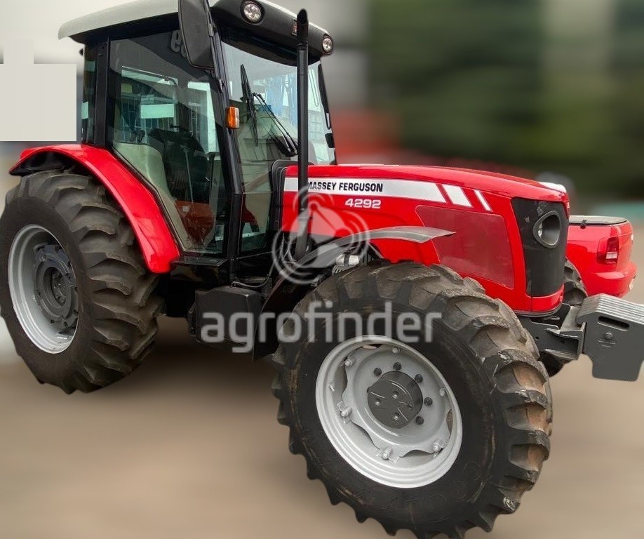 Trator Massey Ferguson MF 4292 ano 2014