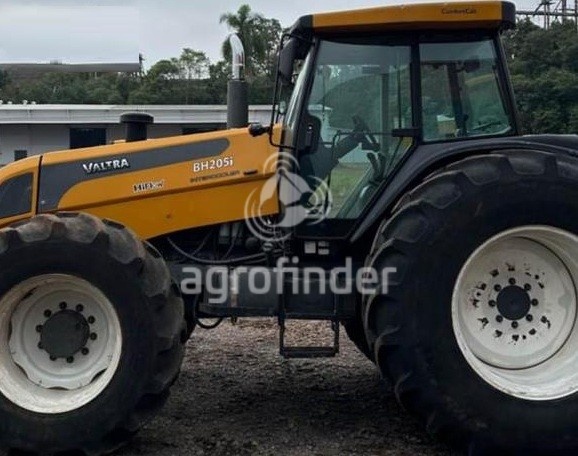 Trator Valtra BH205i ano 2010