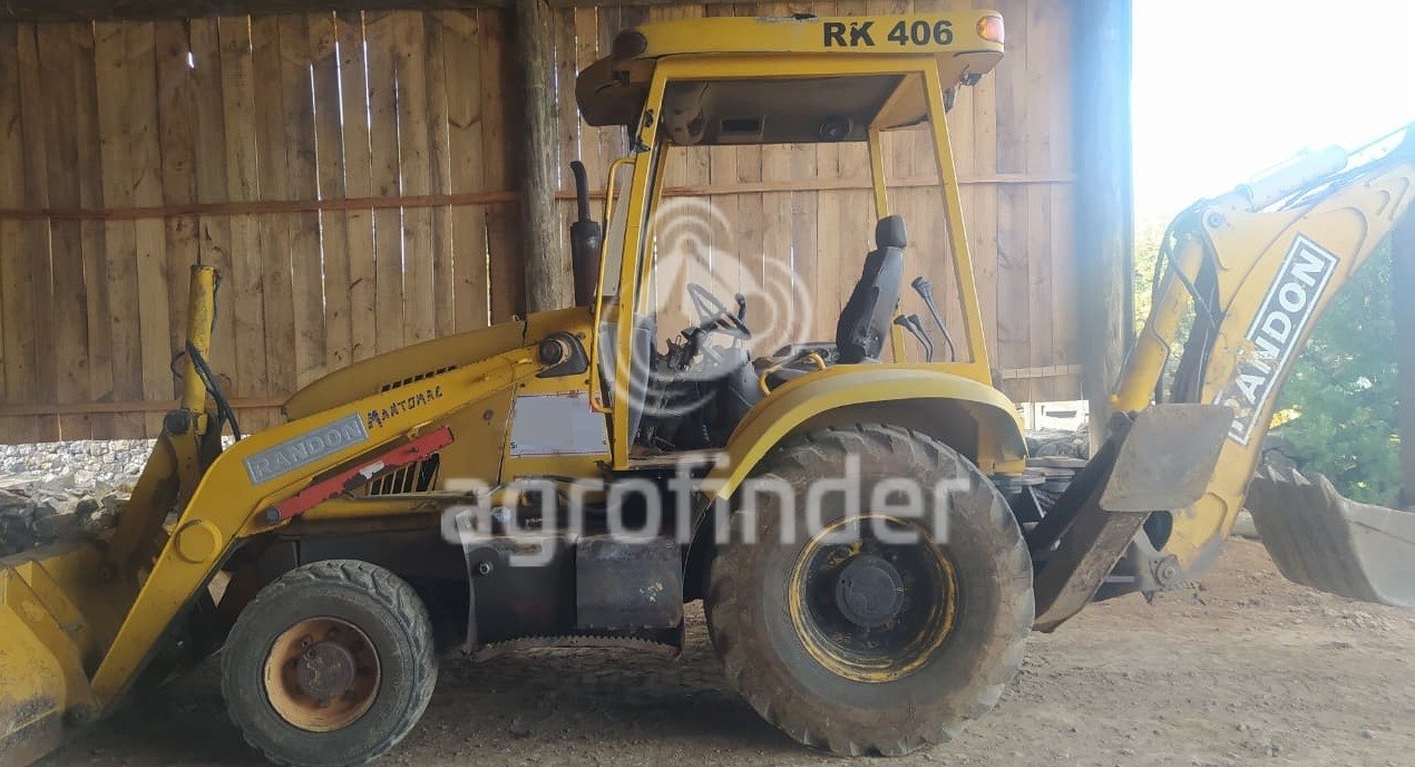 Retroescavadeira Randon RK 406B ano 2004 - RK 406B - Máquinas de Linha Amarela