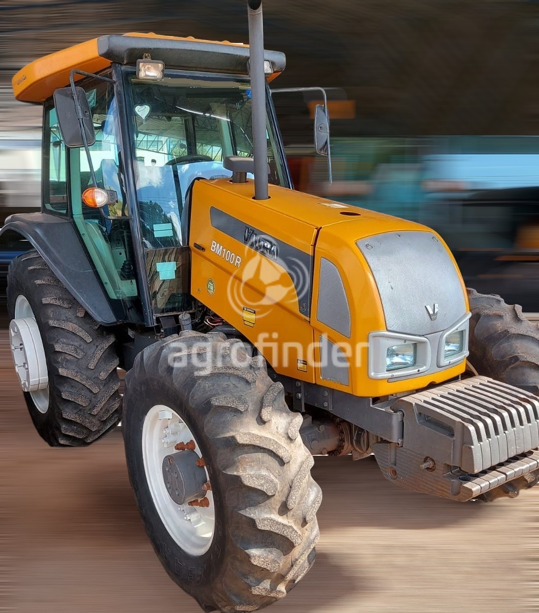 Trator Valtra BM 100 ano 2018
