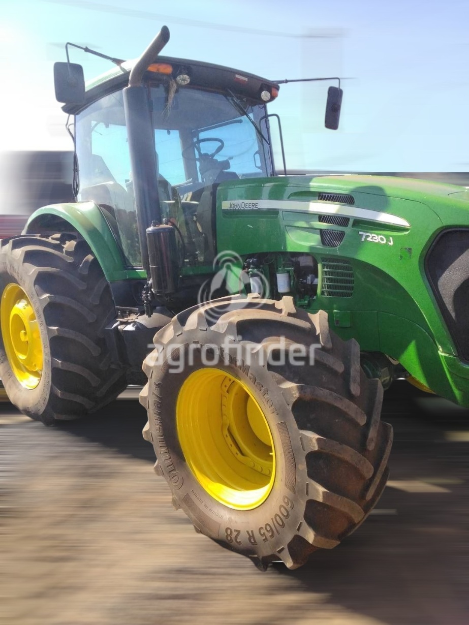 Trator John Deere 7230 J ano 2019