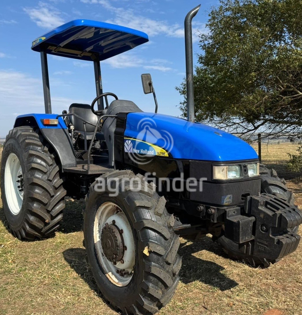 Trator New Holland TL 75E ano 2011 - TL 75E - Máquinas Agrícolas