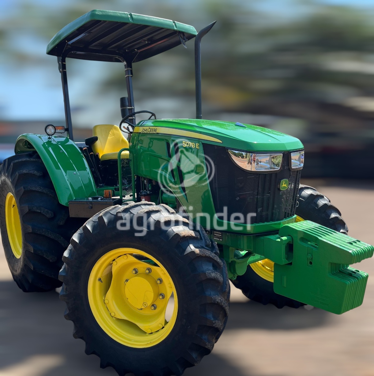 Trator John Deere 5078 E ano 2023 - 5078 E - Máquinas Agrícolas