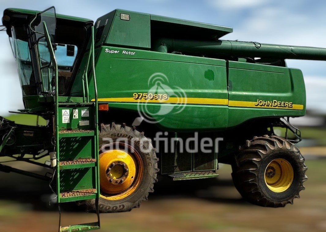 Colheitadeira John Deere 9750 ano 2009
