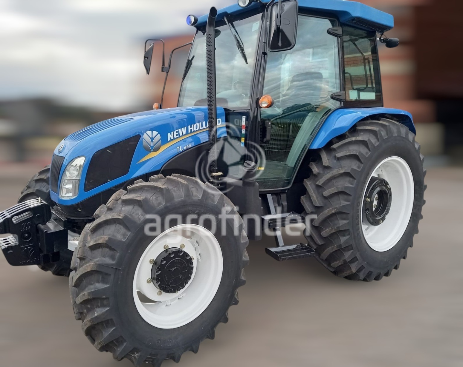 Trator New Holland TL85E ano 2014 - TL85E - Máquinas Agrícolas