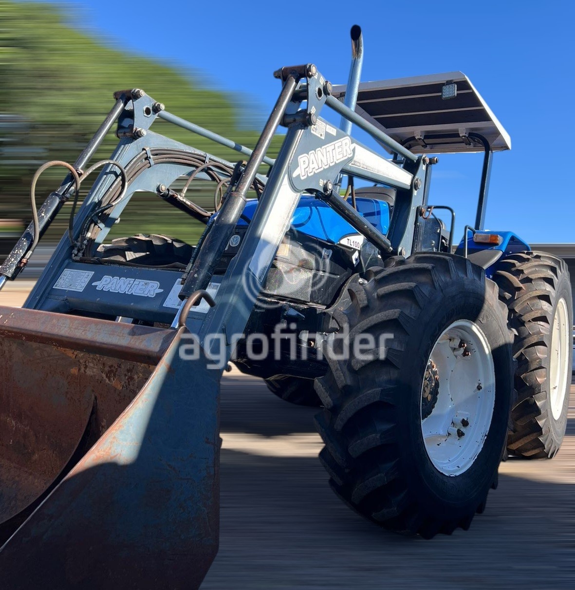 Trator New Holland TL100 ano 2005 - TL100 - Máquinas Agrícolas
