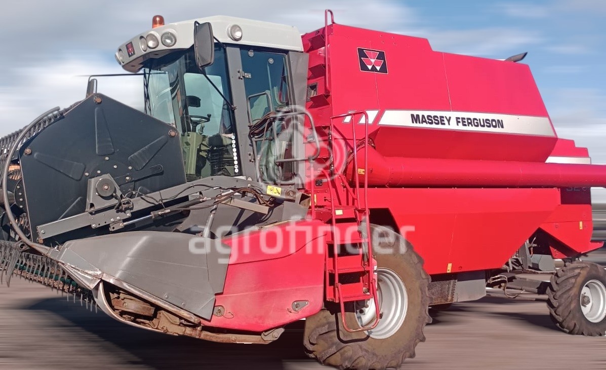 Colheitadeira Massey Ferguson 32SR ano 2013
