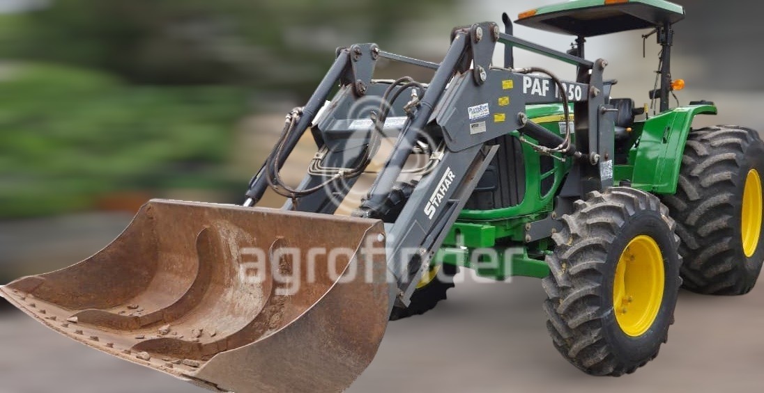 Trator John Deere 6110D ano 2011 - 6110D - Máquinas Agrícolas