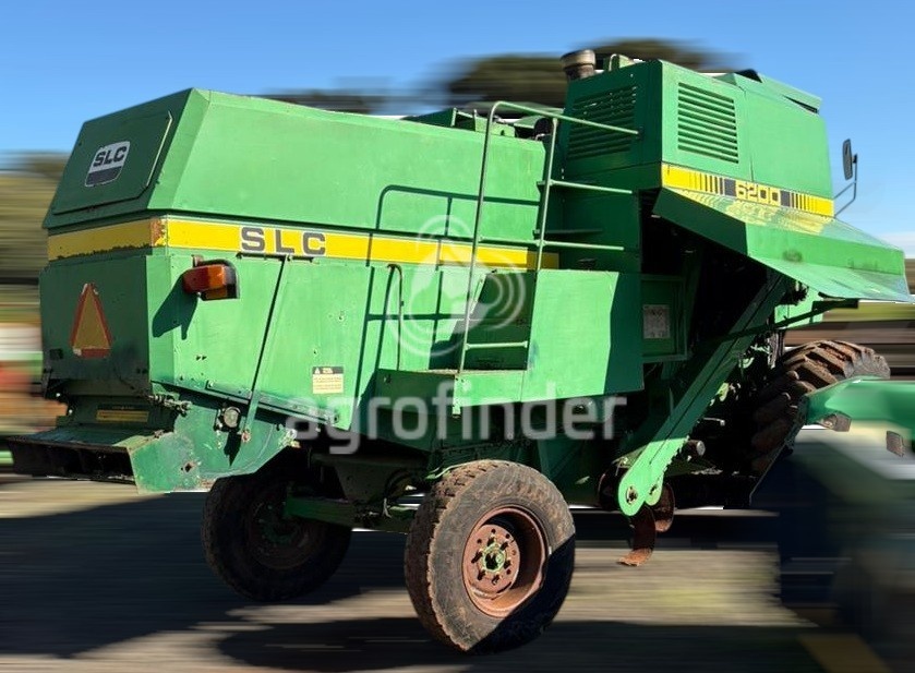 Colheitadeira SLC 6200 ano 1987