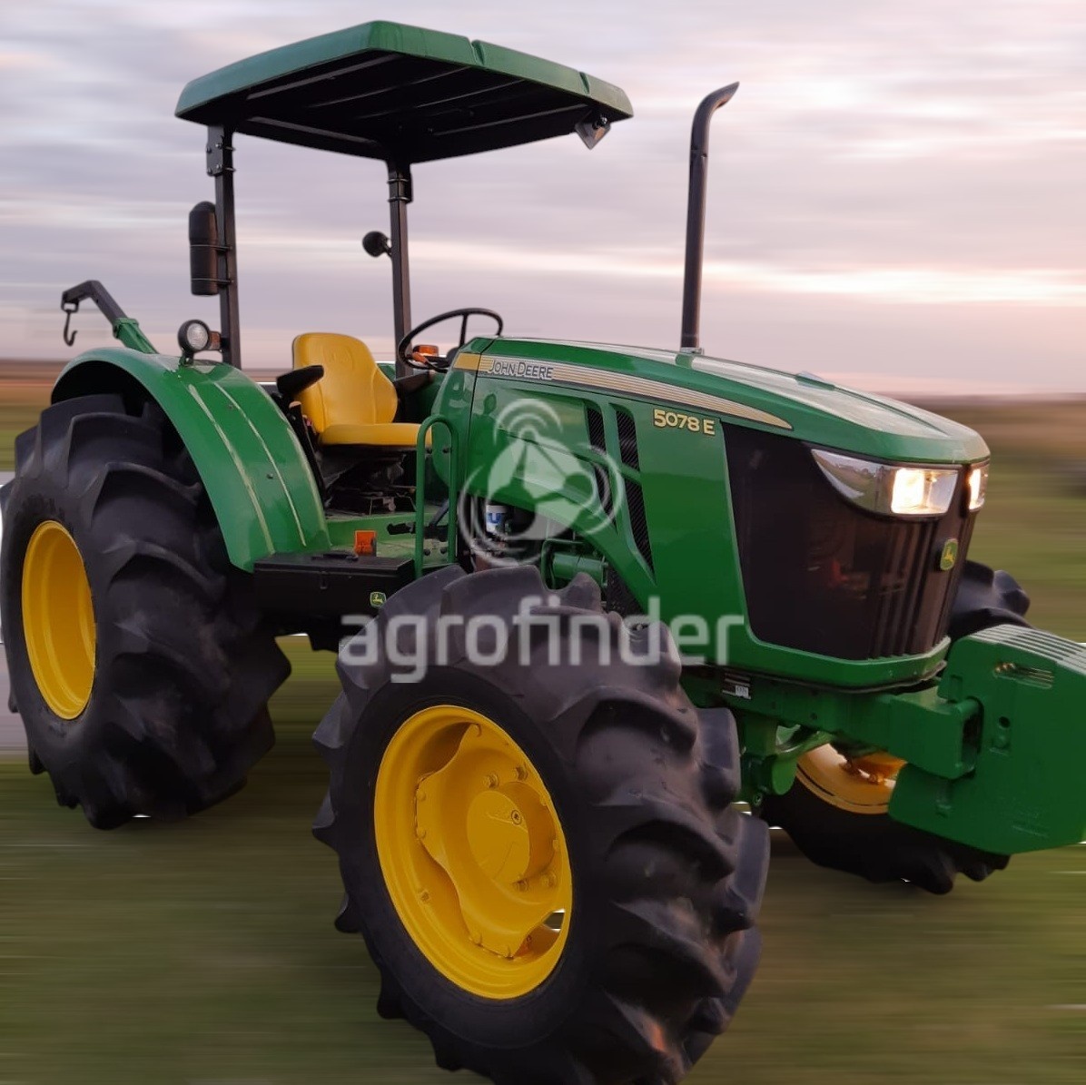 Trator John Deere 5078 E ano 2021 - 5078 E - Máquinas Agrícolas