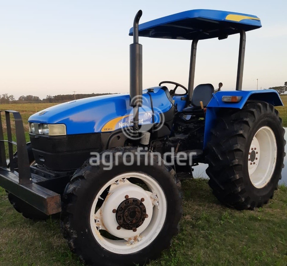Trator New Holland TT3840 ano 2021 - TT3840 - Máquinas Agrícolas