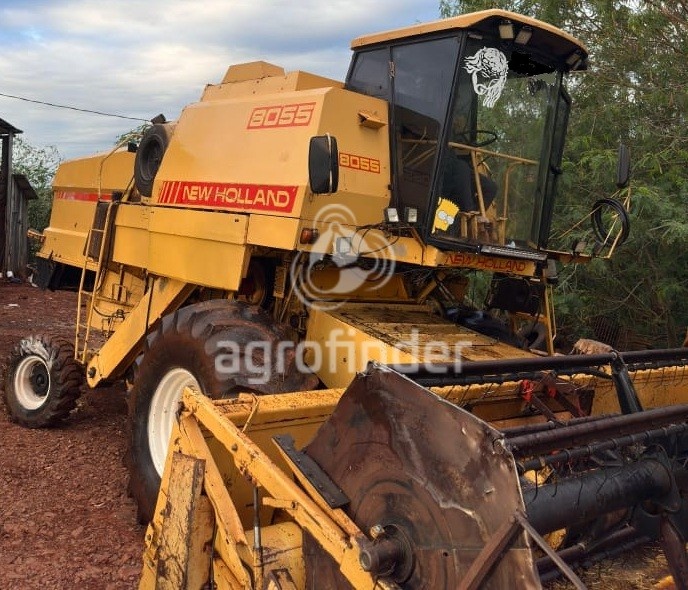 Colheitadeira New Holland 8055 ano 1992 - 8055 - Máquinas Agrícolas