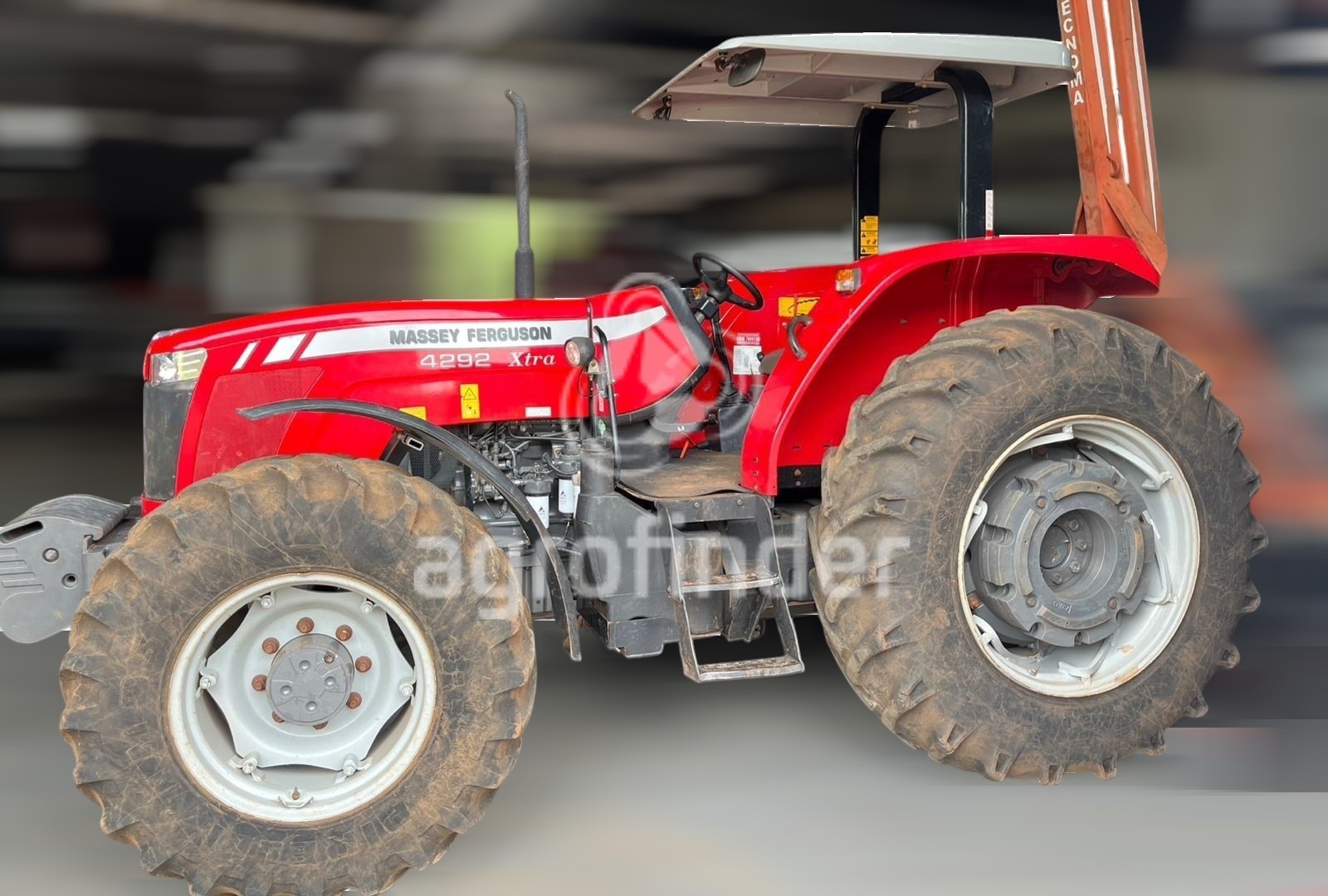 Trator Massey Ferguson MF 4292 ano 2021