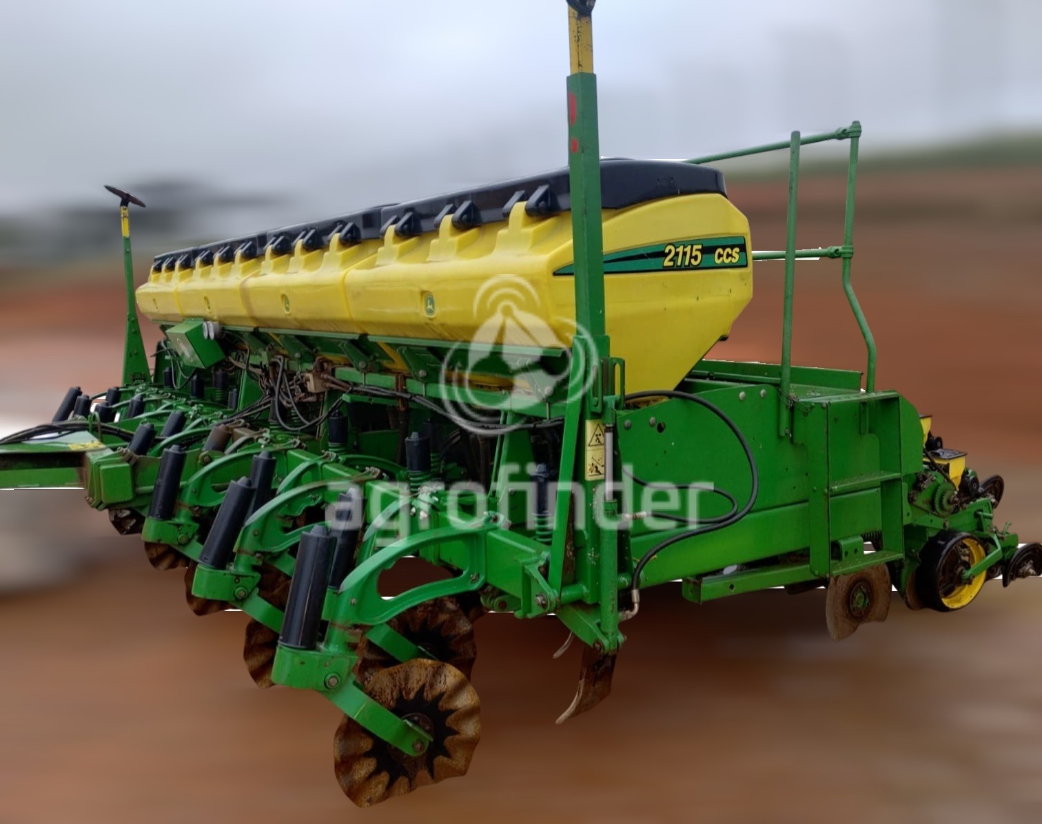 Plantadeira John Deere 2115 CCS ano 2015