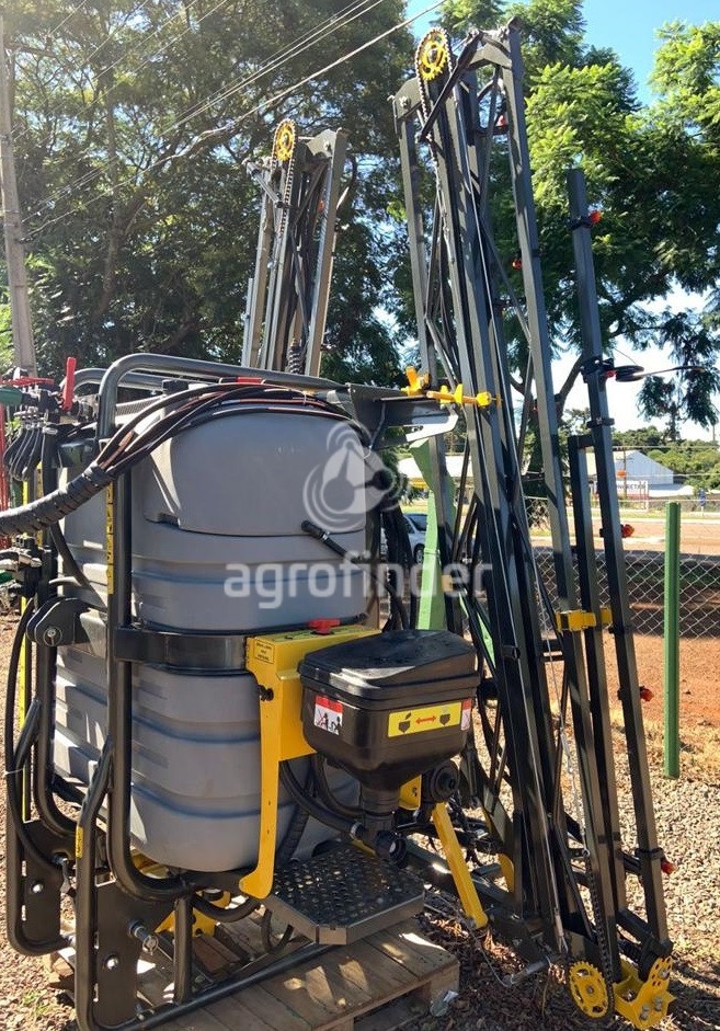 Pulverizador SHE Fogger 1000 L ano 2025