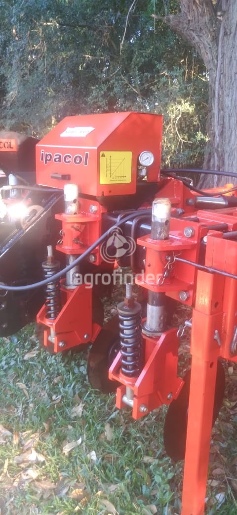 Escarificador Ipacol Astrus EFA 350 ano 2019