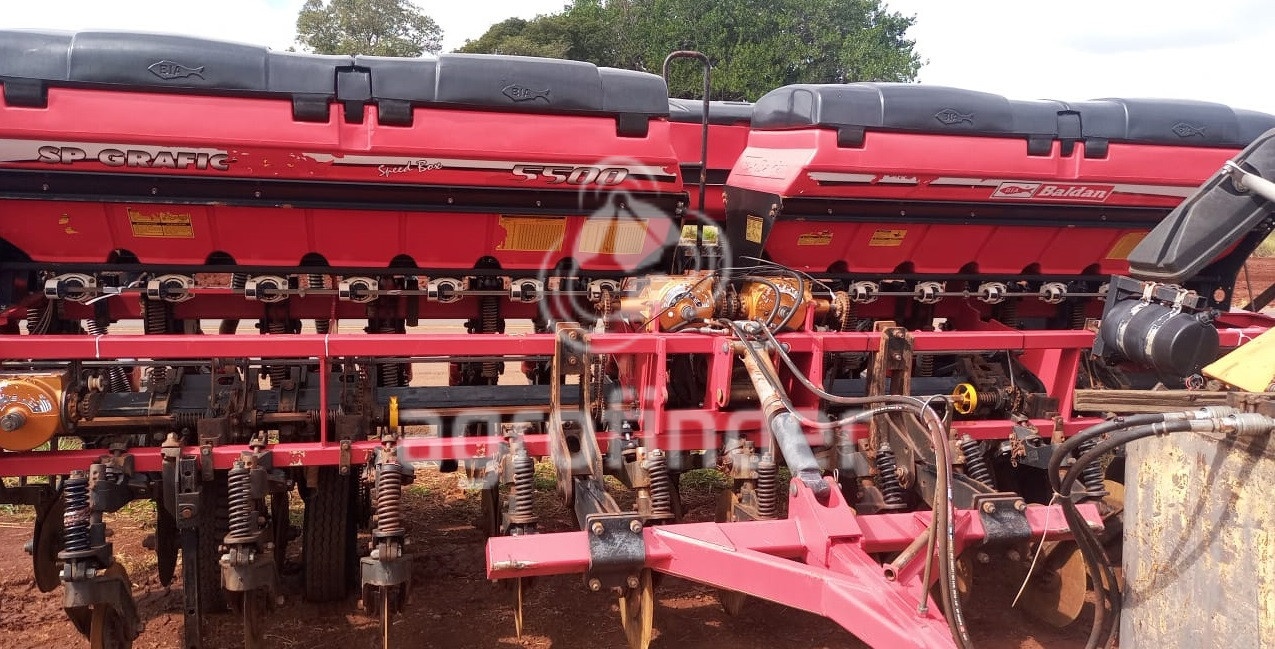 Plantadeira Baldan SP Grafic 5500 ano 2015