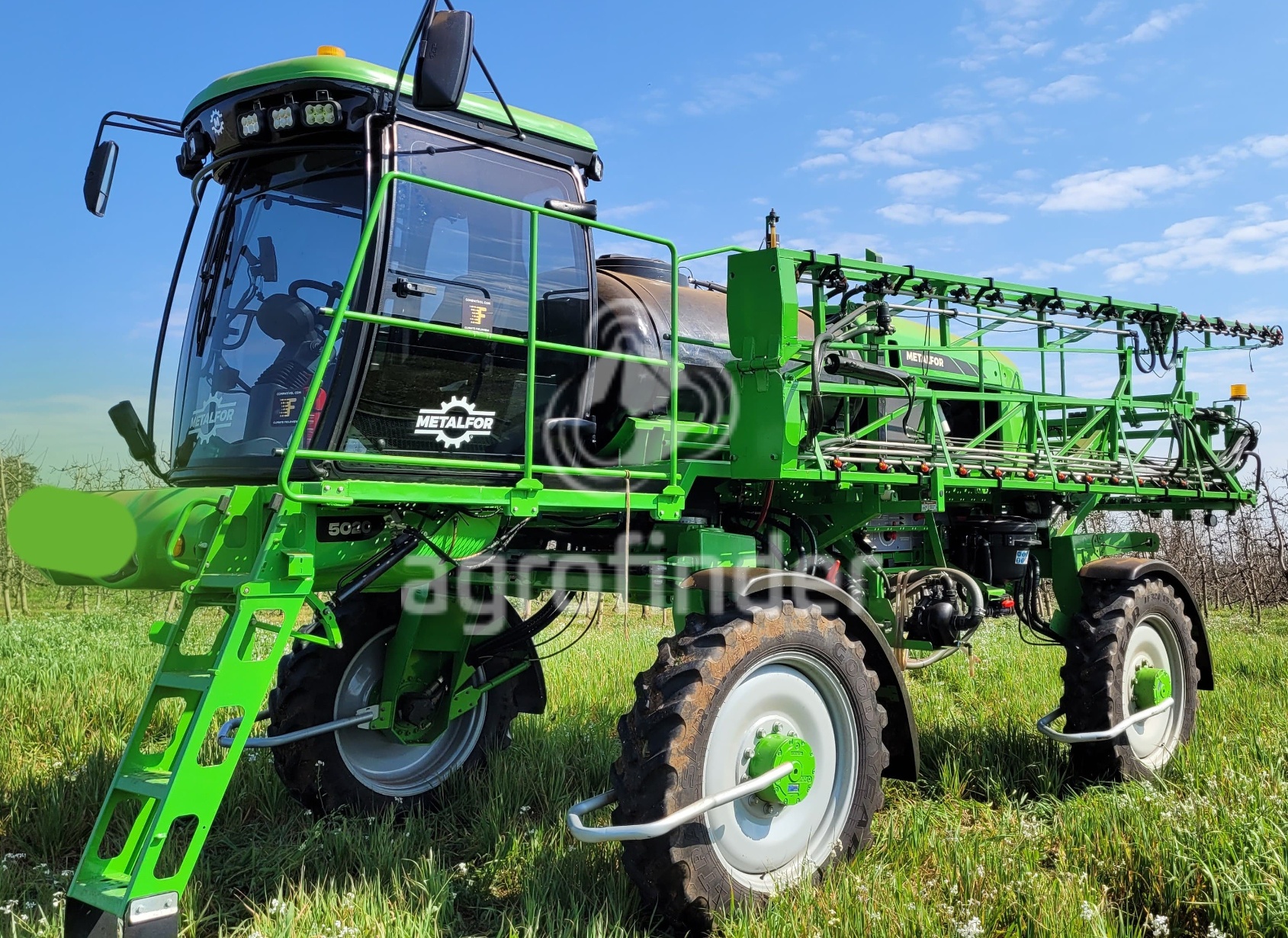 Pulverizador Autopropelido Metalfor H5020 ano 2022