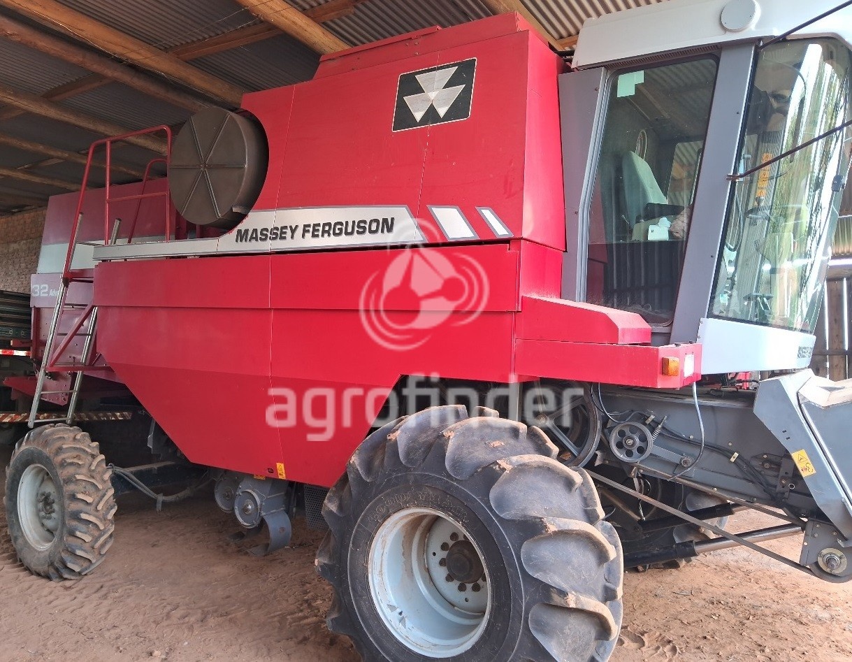 Colheitadeira Massey Ferguson 32 Advanced ano 2009