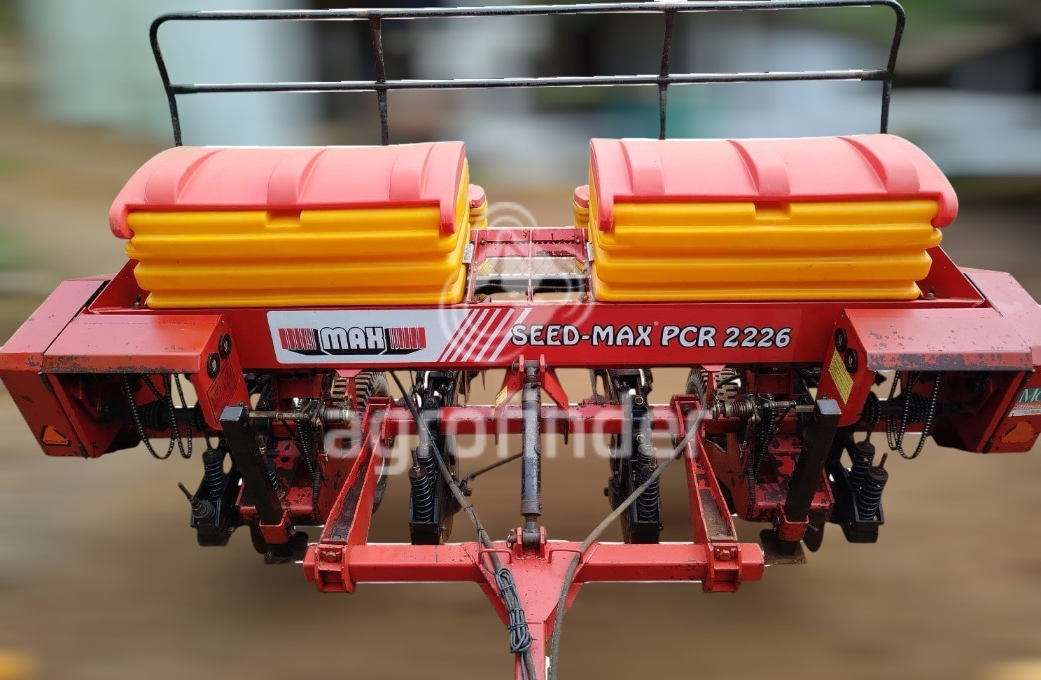 Plantadeira Seed Max CR 2226 ano 2010