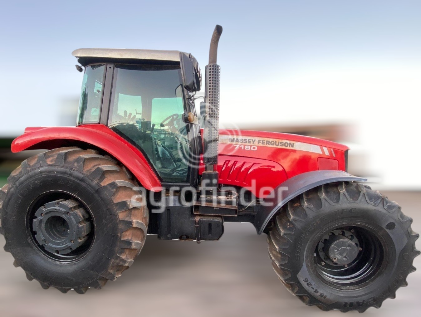 Trator Massey Ferguson MF 7180 ano 2009