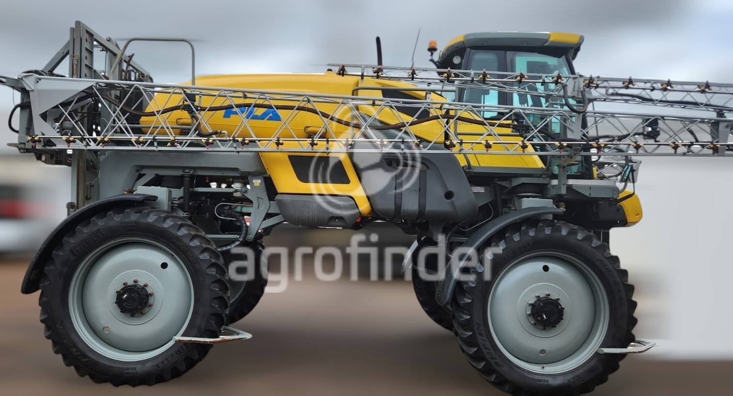 Pulverizador PLA TAURUS 320 ano 2018