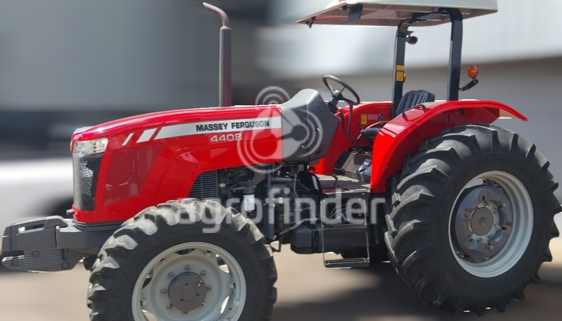 Trator Massey Ferguson MF 4408 ano 2022