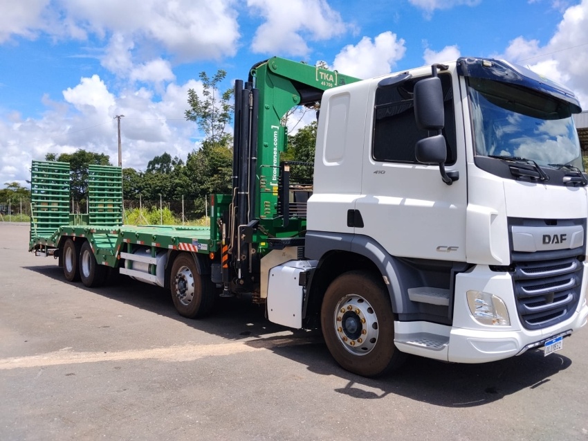 Caminhão DAF CF FAC 410 ano 2023