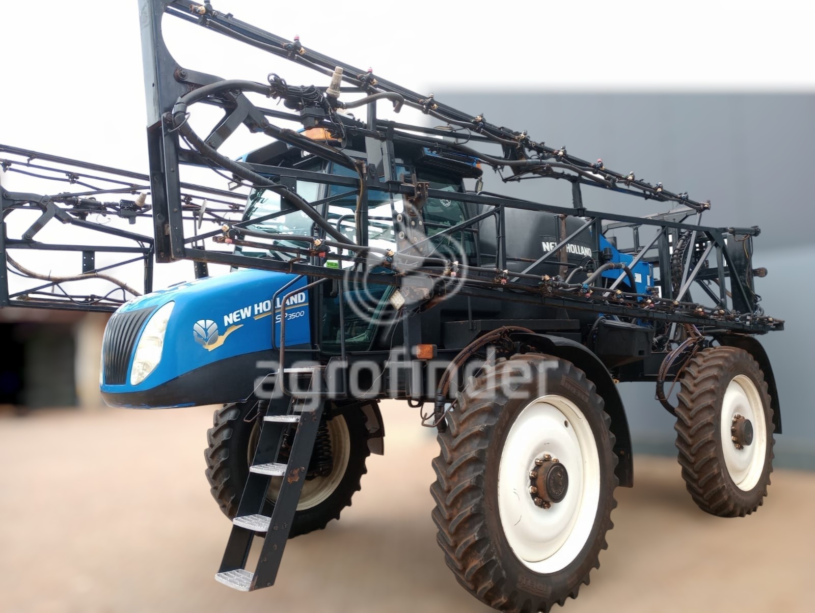 Pulverizador Autopropelido New Holland SP3500 ano 2013