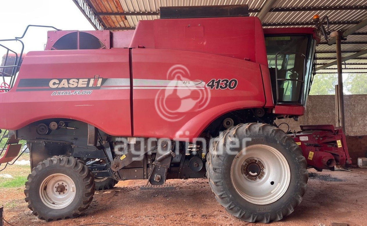 Colheitadeira Case Axial-Flow 4130  ano 2016