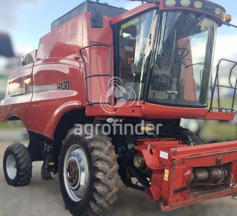 Colheitadeira Case Axial-Flow 4130  ano 2017