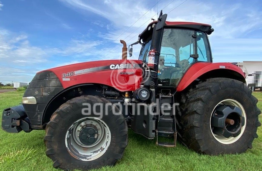 Trator de Esteira Case MAGNUM 340 ano 2019