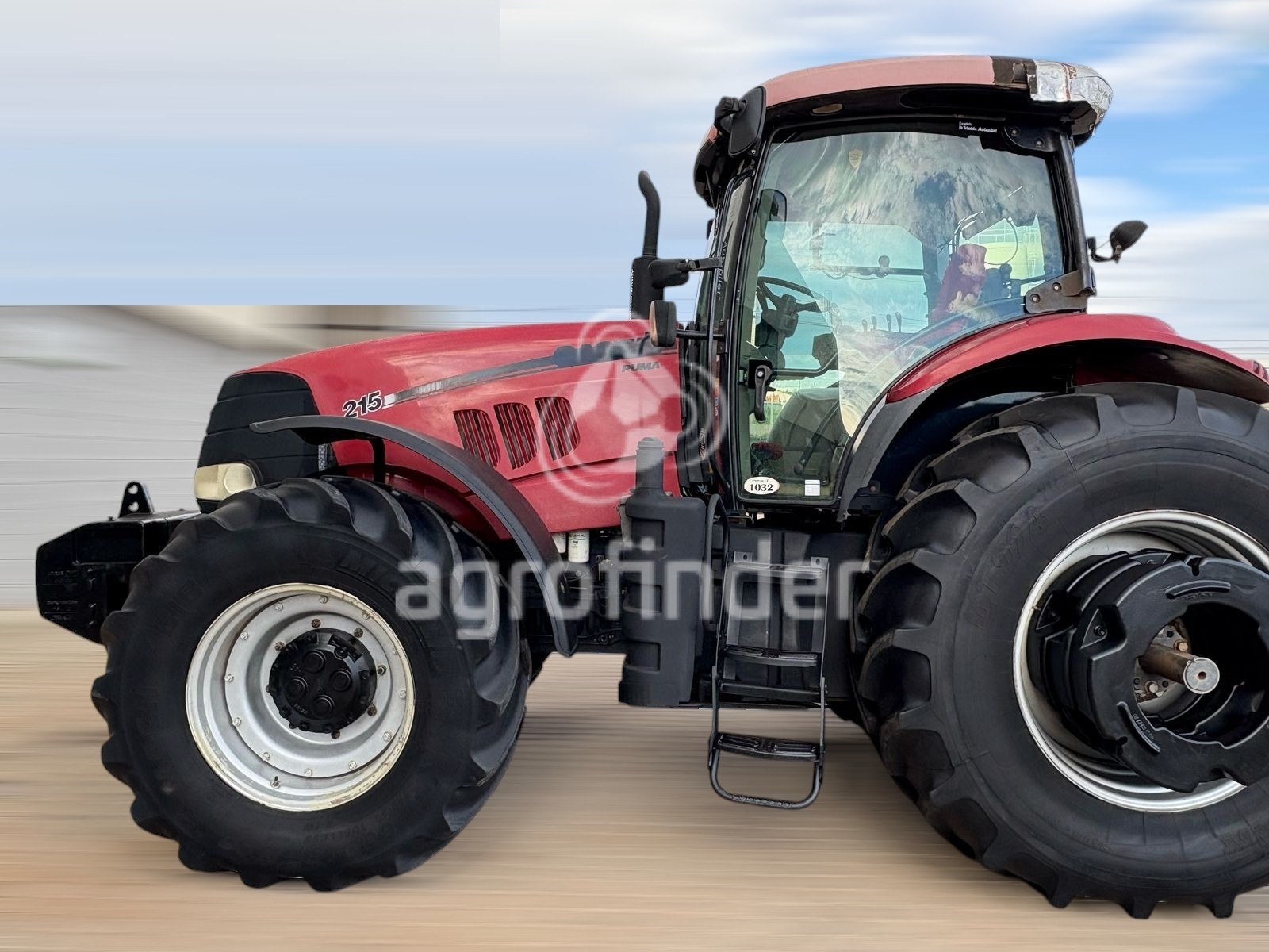 Trator Case puma 215 ano 2017