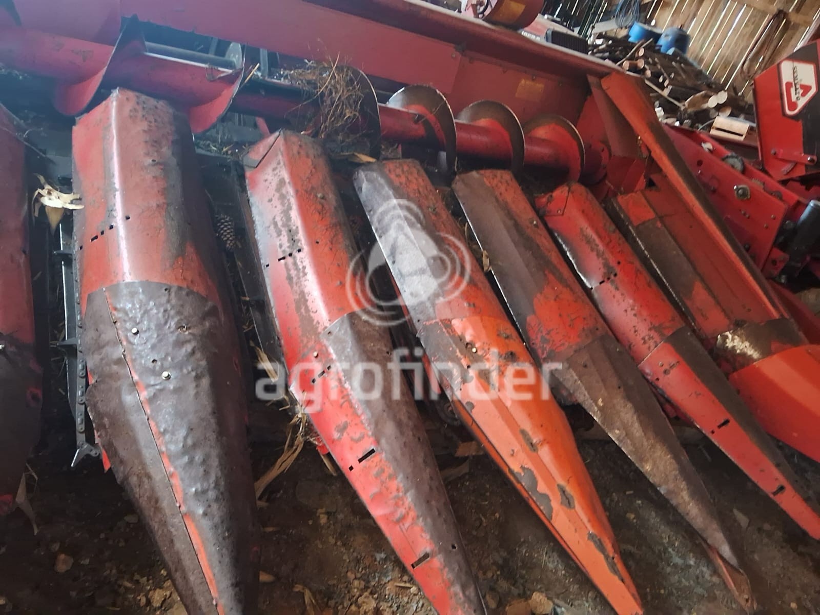 Plataforma Massey Ferguson 7 linhas ano 2000