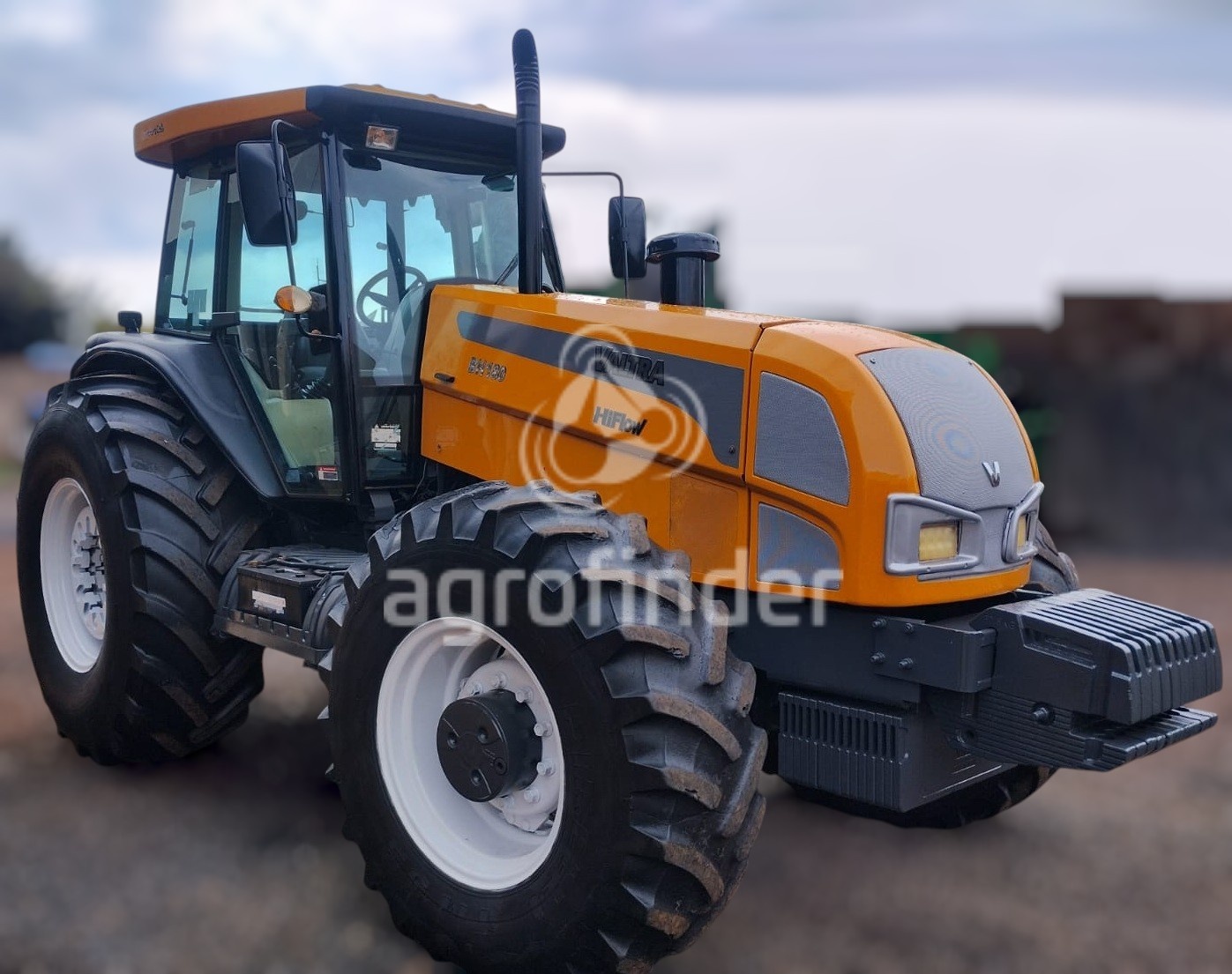 Trator Valtra BH 180 ano 2013