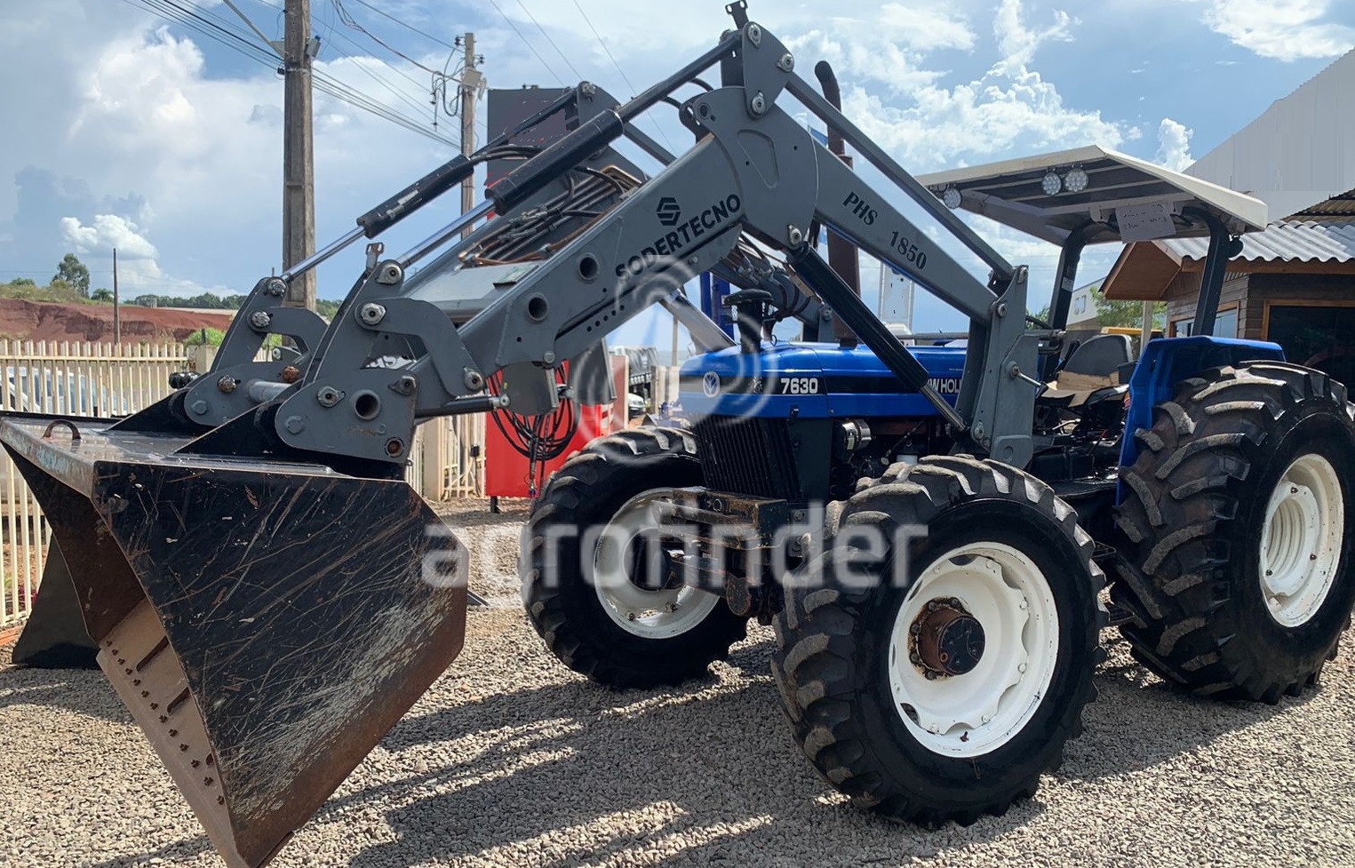 Trator New Holland 7630 ano 2002