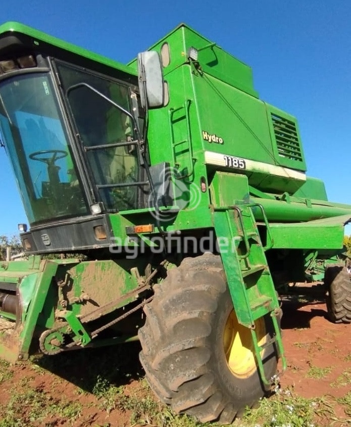 Colheitadeira John Deere 1185 ano 1998
