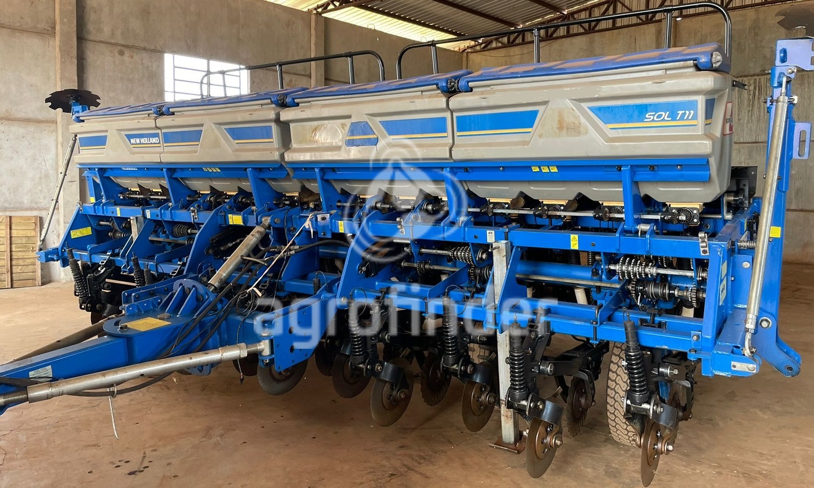 Plantadeira New Holland SOLT 11 ano 2015