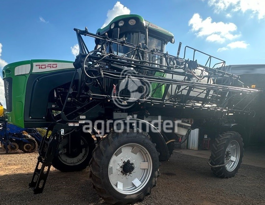Pulverizador Autopropelido Metalfor 7040 ano 2018