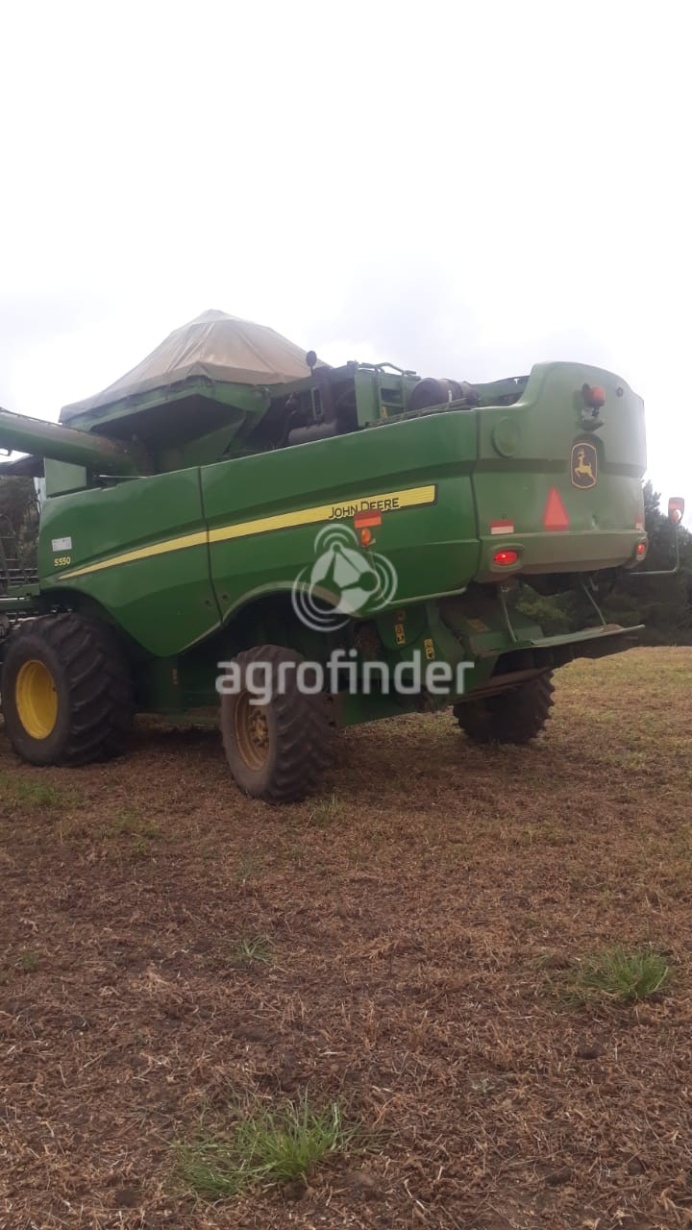 Colheitadeira John Deere S550 ano 2018
