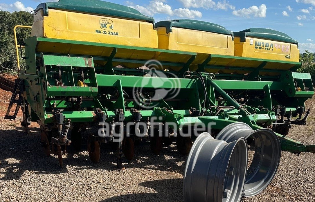 Plantadeira Tatu ULTRA FLEX ano 2003