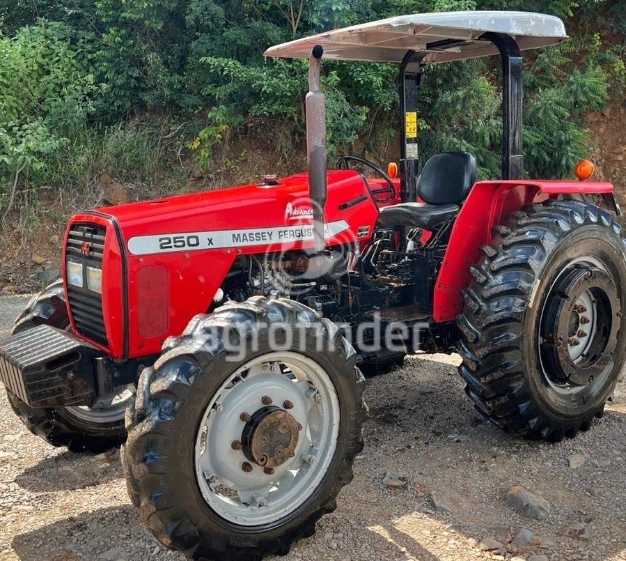 Trator Massey Ferguson 250 ano 2007